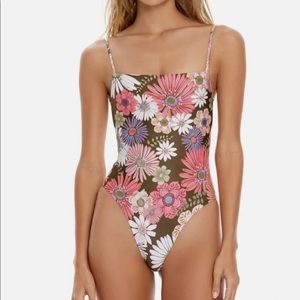 Agua Bendita Kali Reversible Java One Piece